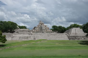 Edza * Grande Acropole